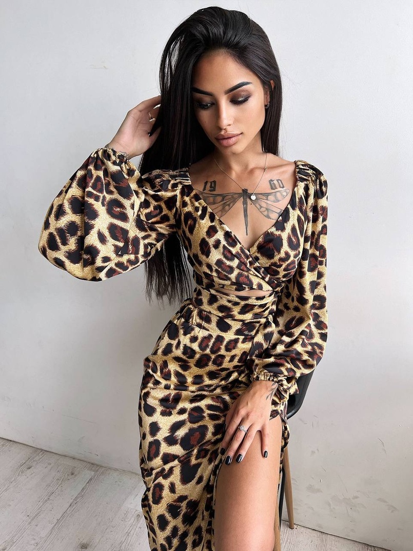 Комплект: топ із зав'язками на талії + спідниця міді з розрізом | PUSHKA SHOP