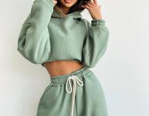 Базовый костюм на флисе с объемными капюшоном Базовый костюм на флисе с объемными капюшоном | PUSHKA SHOP