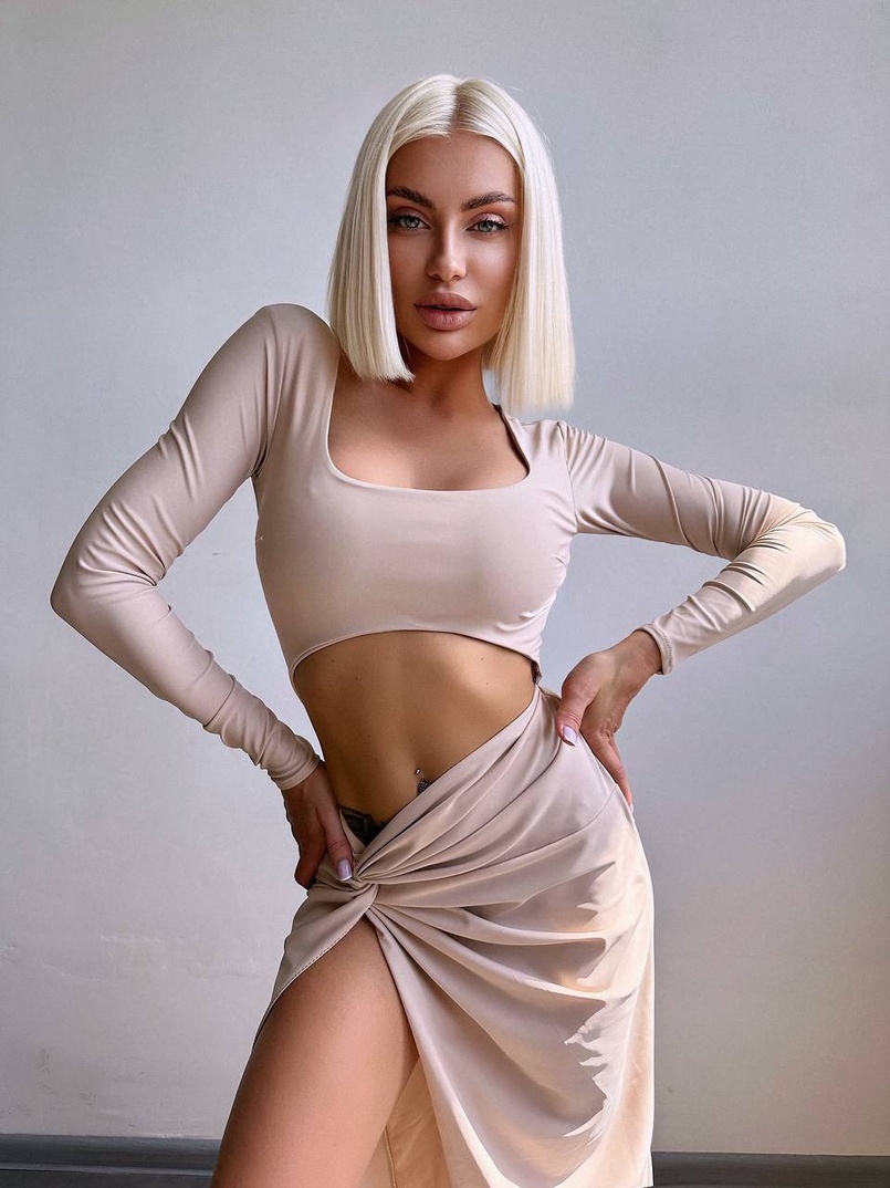 Сукня міді з драпіруванням . | PUSHKA SHOP