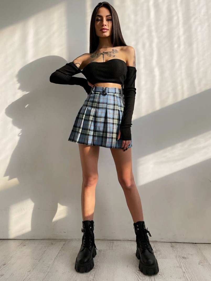 Комплект: трикотажный топ с чашечками push up + юбка в складку   Комплект: трикотажный топ с чашечками push up + юбка в складку   | PUSHKA SHOP