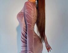 Бархатное платье по фигуре с разрезом Бархатное платье по фигуре с разрезом | PUSHKA SHOP