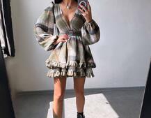 Сукня з подвійною спідницею та обʼємними рукавами у клітинку Сукня з подвійною спідницею та обʼємними рукавами у клітинку | PUSHKA SHOP