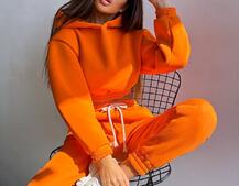 Базовий костюм на флісі з об'ємними капюшоном Базовий костюм на флісі з об'ємними капюшоном | PUSHKA SHOP