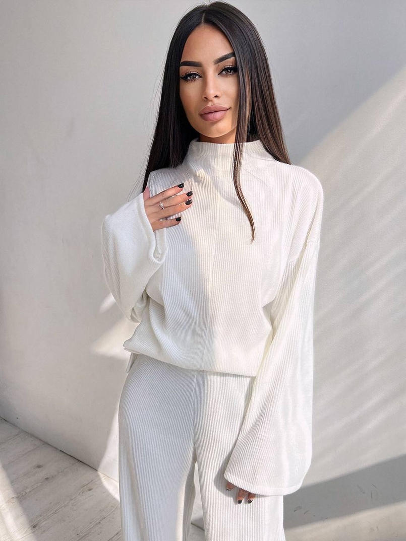 Повсякденний костюм із теплого трикотажу-рубчика Повсякденний костюм із теплого трикотажу-рубчика | PUSHKA SHOP
