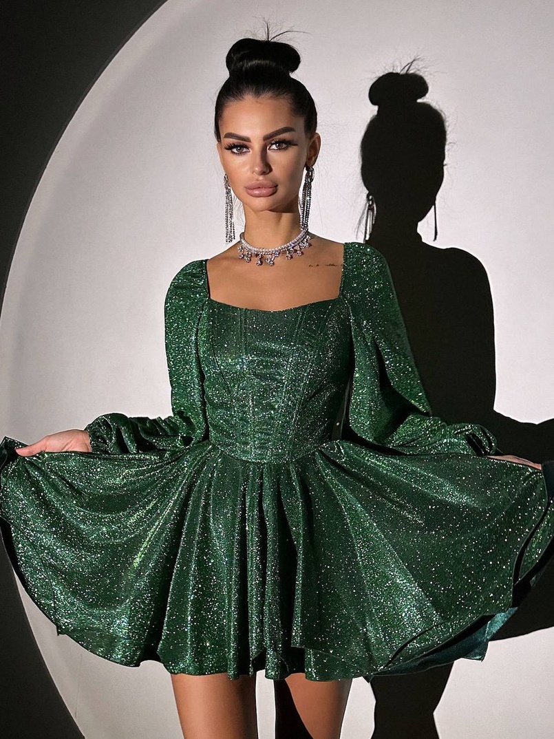 Сяюча корсетна сукня з пишною подвійною спідницею та об‘ємними рукавами | PUSHKA SHOP