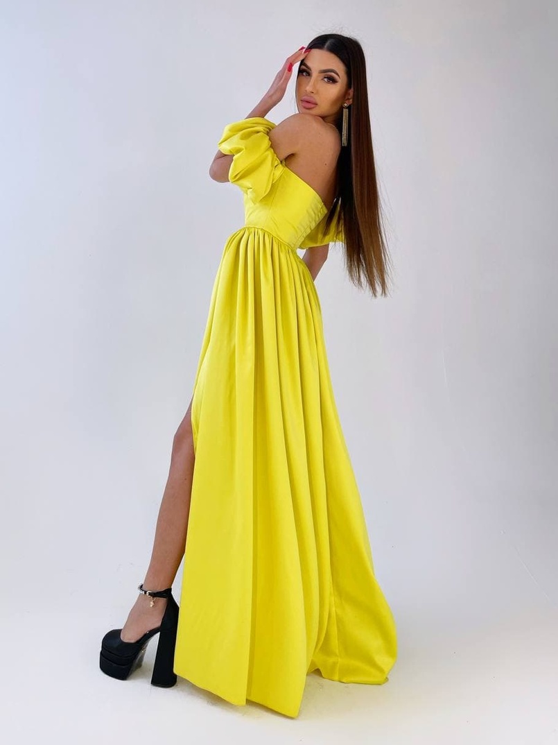 Атласное платье макси с объемными рукавами   | PUSHKA SHOP