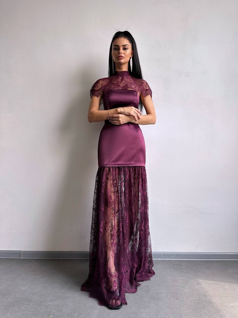Елегантна сукня максі з мереживом Елегантна сукня максі з мереживом | PUSHKA SHOP