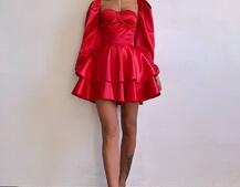 Атласна корсетна сукня бюстьє з пишною подвійною спідницею та об‘ємними рукавами Атласна корсетна сукня бюстьє з пишною подвійною спідницею та об‘ємними рукавами | PUSHKA SHOP