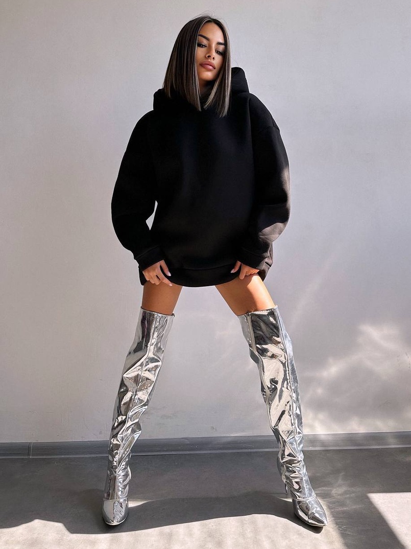 Трендове худі over size із сяючими стразами  | PUSHKA SHOP