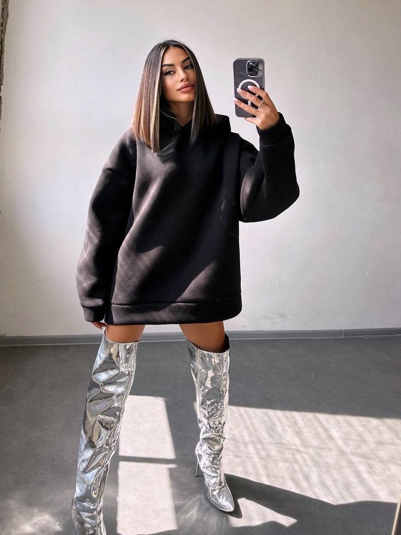 Трендове худі over size із сяючими стразами  | PUSHKA SHOP