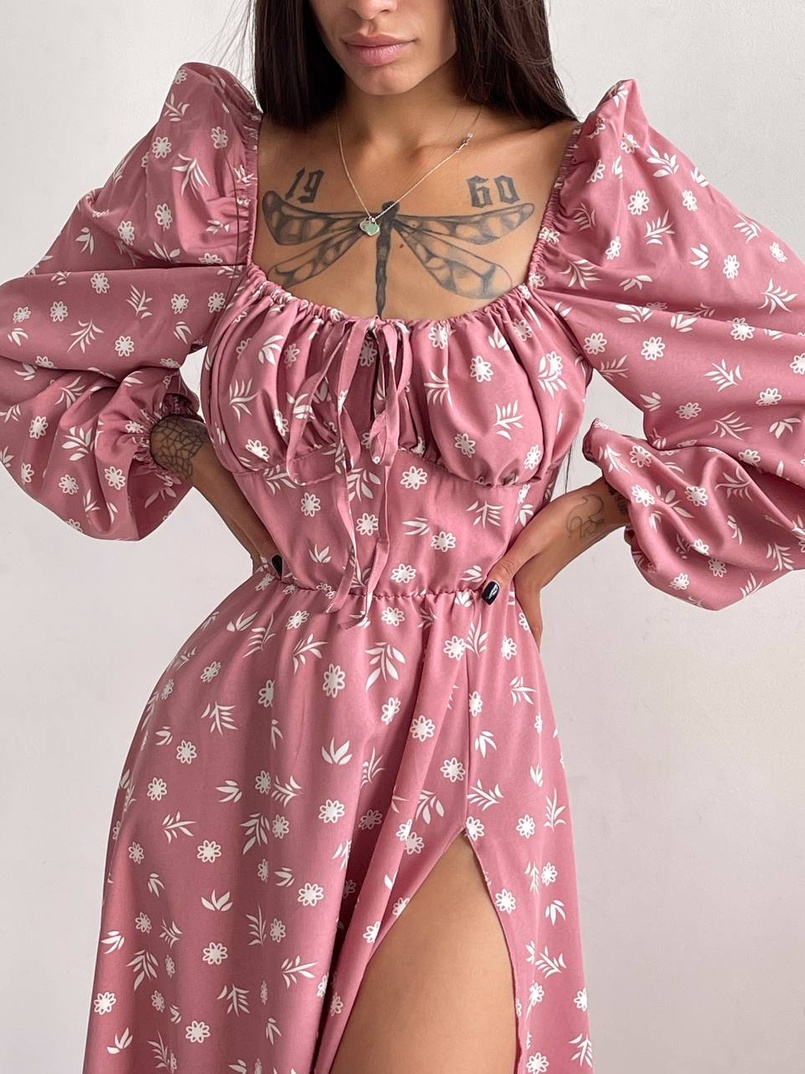 Сукня міді з розрізом на спідниці Сукня міді з розрізом на спідниці | PUSHKA SHOP