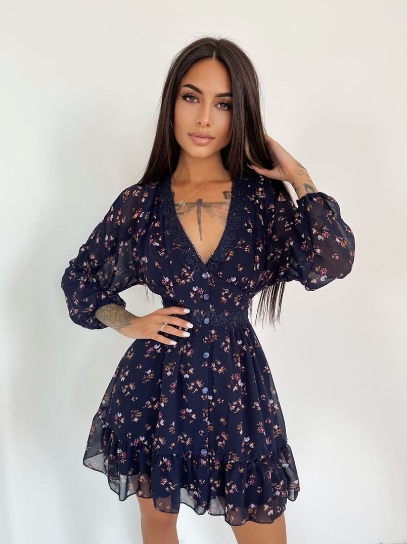 Шифоновое платье с цветочным принтом, декорированное кружевом Шифоновое платье с цветочным принтом, декорированное кружевом | PUSHKA SHOP