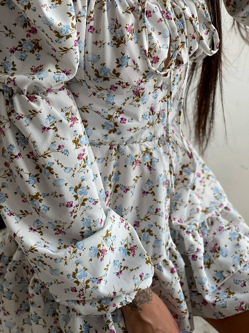 Квіткова сукня на ґудзиках з воланами Квіткова сукня на ґудзиках з воланами | PUSHKA SHOP