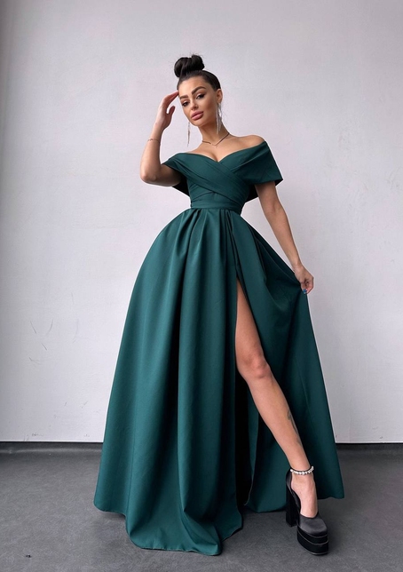 Сукня максі  з відкритими плечима та розрізом на спідниці | PUSHKA SHOP