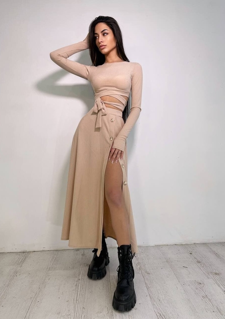 Трикотажный комплект: юбка  миди с разрезом + топ с завязками на талии  | PUSHKA SHOP