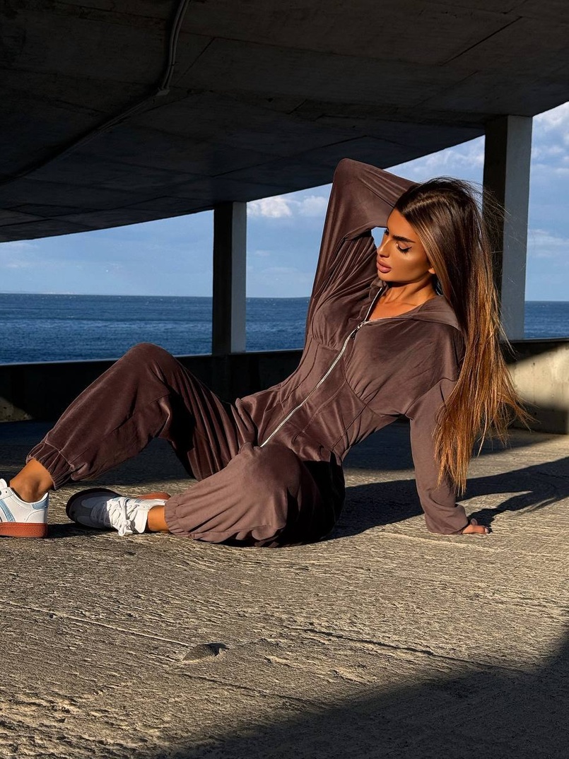 Велюровий комбінезон з елементами корсету | PUSHKA SHOP