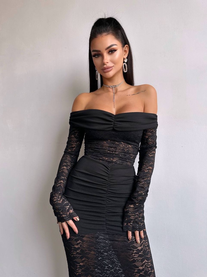 Мереживна сукня максі з драпіруванням | PUSHKA SHOP