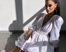 Атласна сукня з пишною подвійною спідницею та об‘ємними рукавами Атласна сукня з пишною подвійною спідницею та об‘ємними рукавами | PUSHKA SHOP