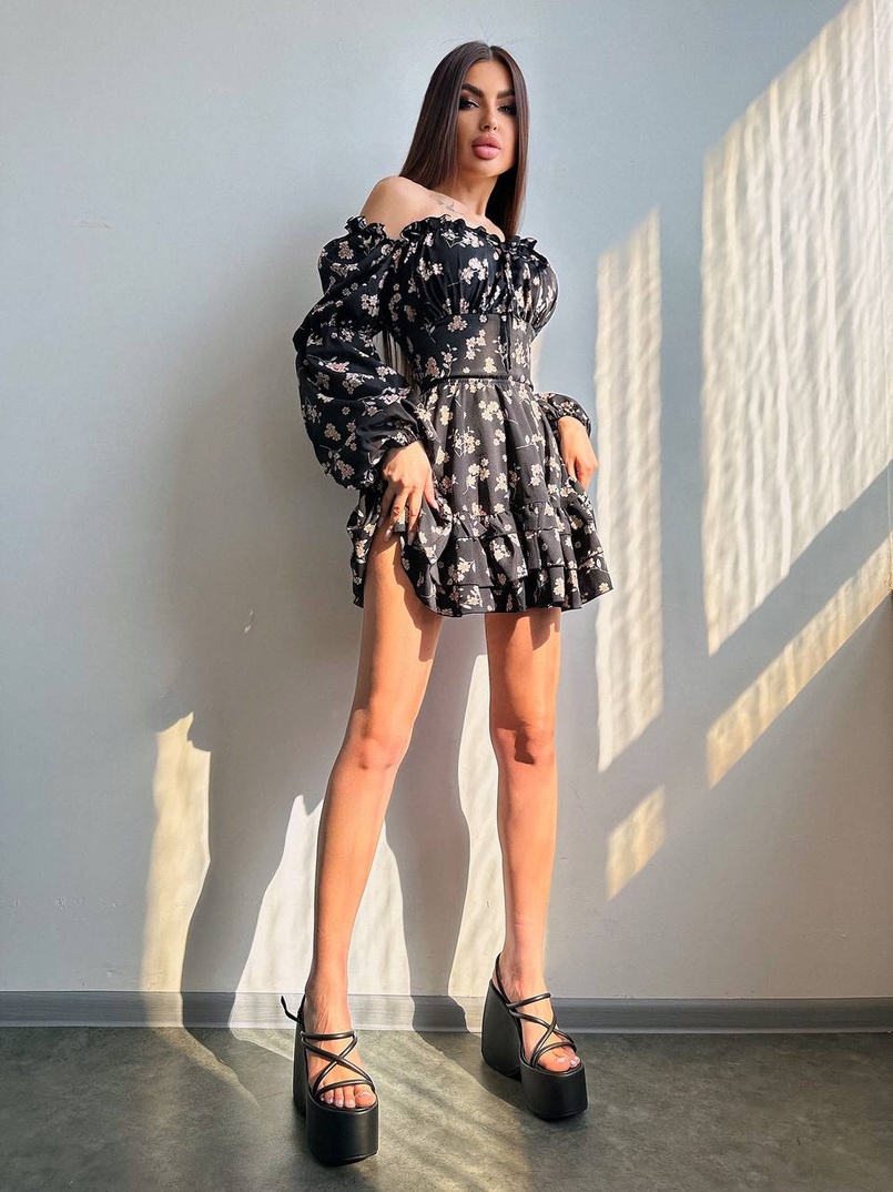 Квіткова сукня з воланами та шнуровкою по спинці | PUSHKA SHOP