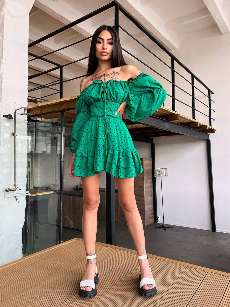 Сукня в горошок на ґудзиках з воланами Сукня в горошок на ґудзиках з воланами | PUSHKA SHOP