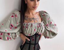 Сукня міді з розрізом в квітковий принт + прозорий корсет Сукня міді з розрізом в квітковий принт + прозорий корсет | PUSHKA SHOP