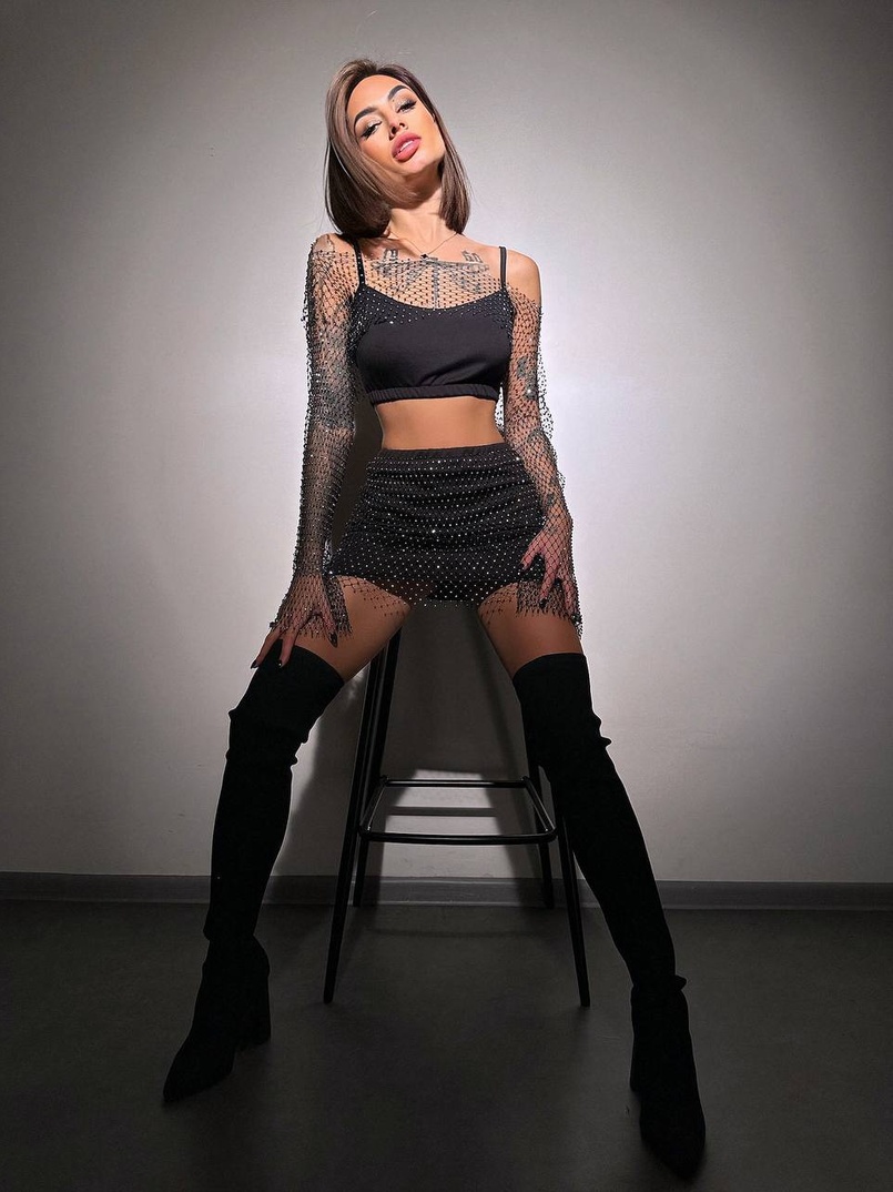 Комплект: топ + спідниця із сіткою зі стразами Комплект: топ + спідниця із сіткою зі стразами | PUSHKA SHOP