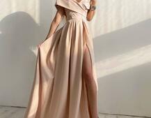 Платье-макси с разрезом | PUSHKA SHOP