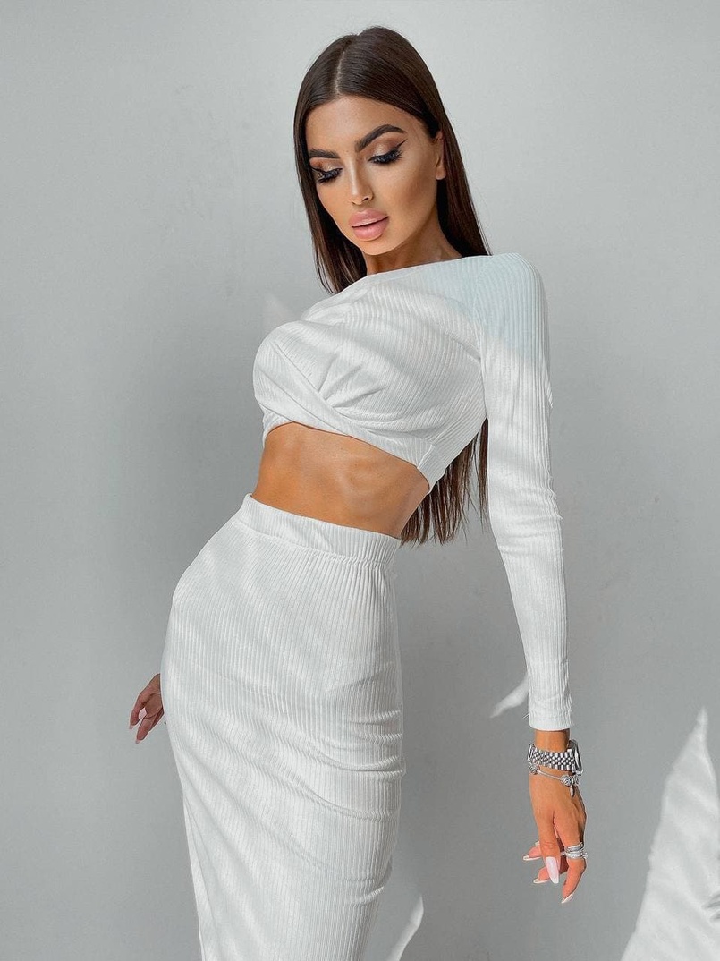 Комплект: топ+ юбка миди с разрезом  Комплект: топ+ юбка миди с разрезом  | PUSHKA SHOP