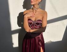 Комплект: корсет-бюстьє , декорований стразами + спідниця максі з розрізом Комплект: корсет-бюстьє , декорований стразами + спідниця максі з розрізом | PUSHKA SHOP