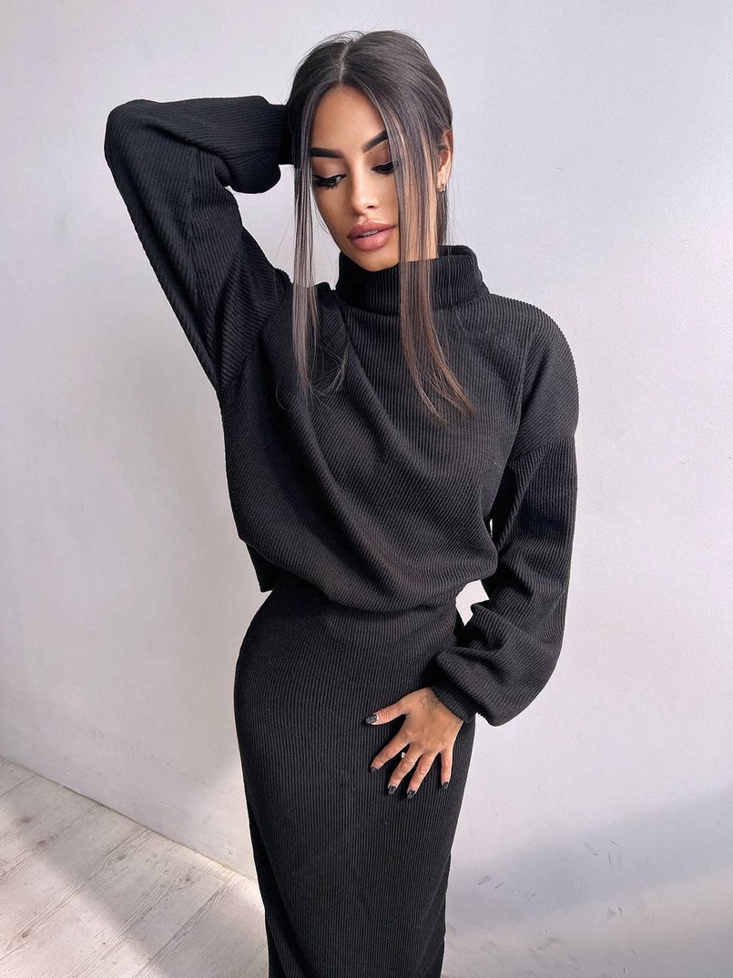 Костюм із теплого трикотажу-рубчика: светр + спідниця Костюм із теплого трикотажу-рубчика: светр + спідниця | PUSHKA SHOP