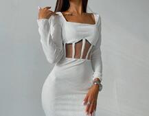 Приталенное платье с корсетной вставкой и  юбкой-карандашом  | PUSHKA SHOP