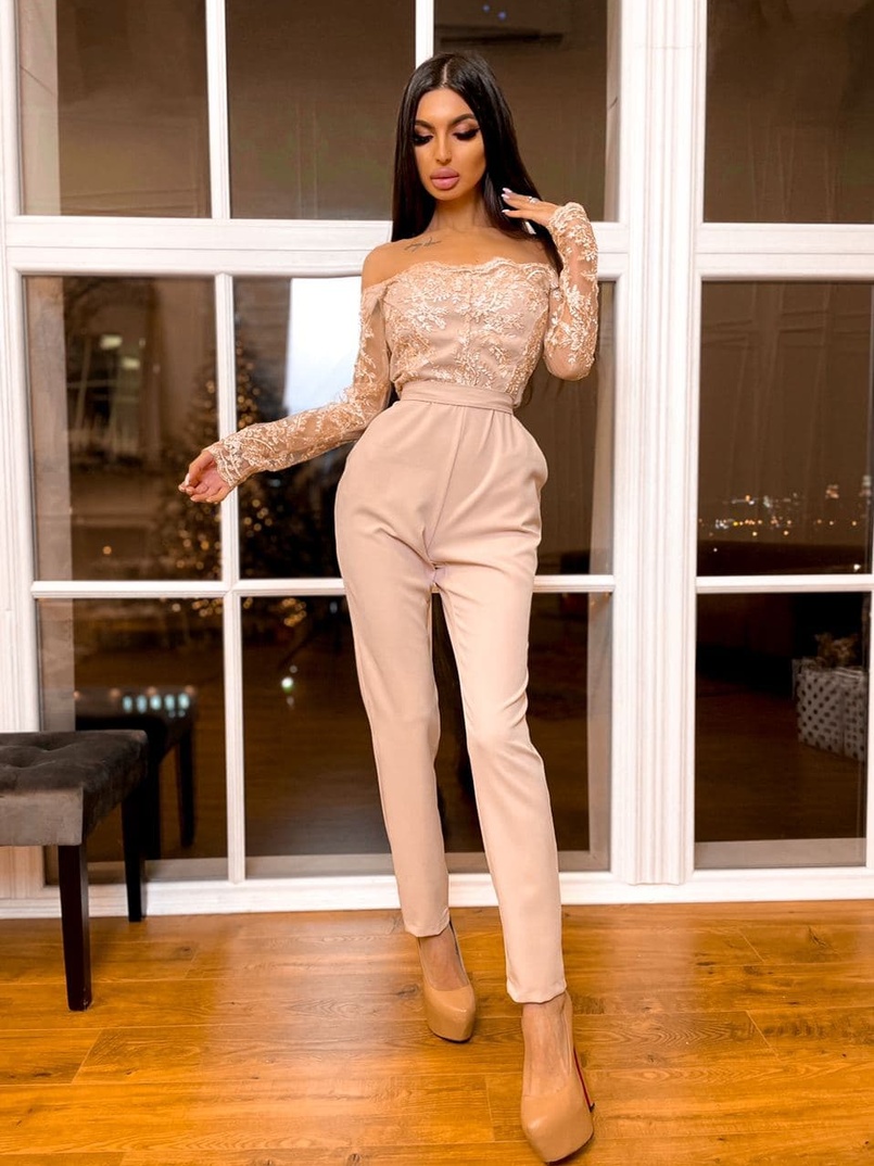 Эффектный комбинезон с кружевным верхом | PUSHKA SHOP