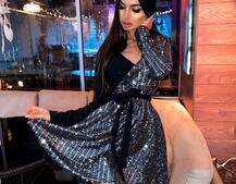 Комбинированное блестящее платье с запахом на груди Комбинированное блестящее платье с запахом на груди | PUSHKA SHOP