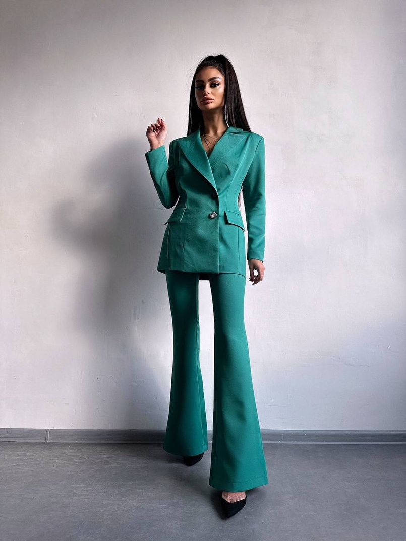 Костюм: піджак на підкладці, штани кльош+ жилет Костюм: піджак на підкладці, штани кльош+ жилет | PUSHKA SHOP