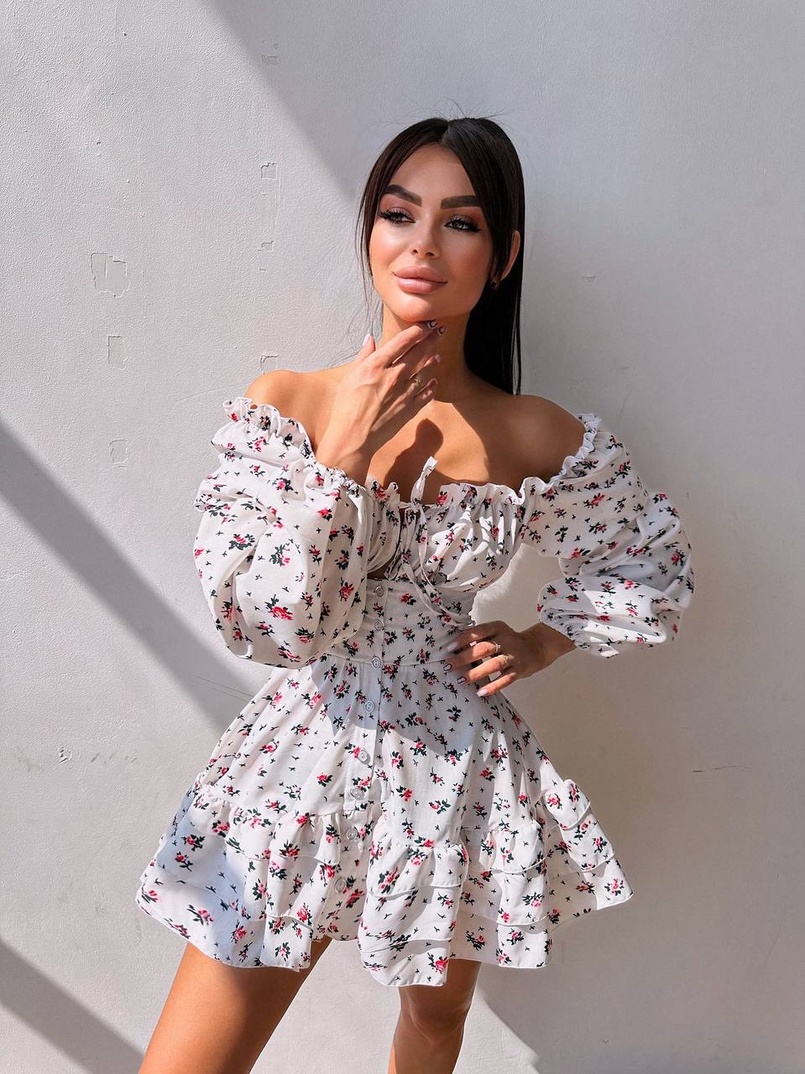 Сукня з квітковим принтом з воланами на ґудзиках Сукня з квітковим принтом з воланами на ґудзиках | PUSHKA SHOP