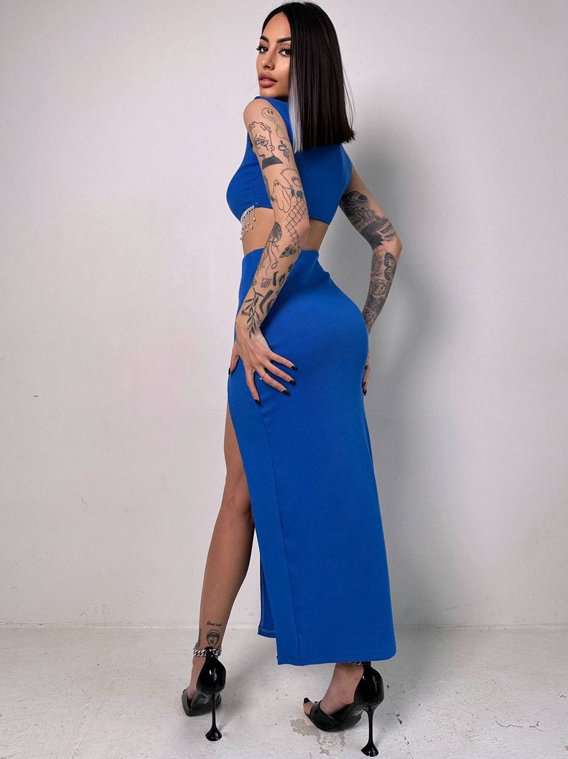 Комплект: топ з бахромою зі страз та спідниця з розрізом Комплект: топ з бахромою зі страз та спідниця з розрізом | PUSHKA SHOP