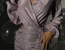 Сяюча сукня міні із завʼязкою на ніжці Сяюча сукня міні із завʼязкою на ніжці | PUSHKA SHOP