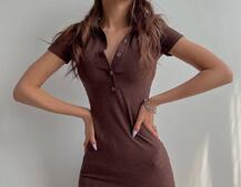 Трикотажное облегающее платье поло с разрезом  | PUSHKA SHOP