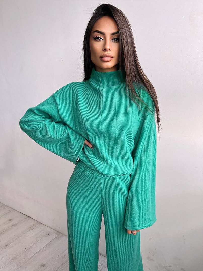 Повсякденний костюм із теплого трикотажу-рубчика | PUSHKA SHOP