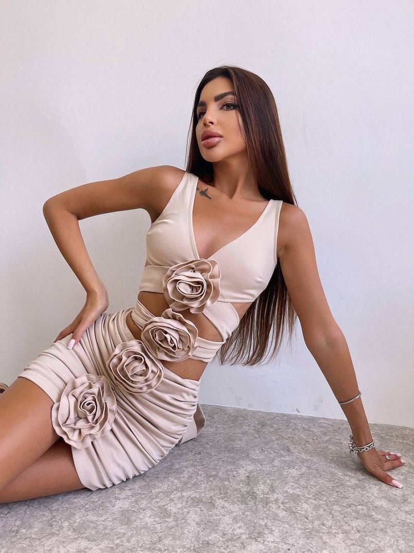 Комплект: топ та спідниця з трояндами Комплект: топ та спідниця з трояндами | PUSHKA SHOP