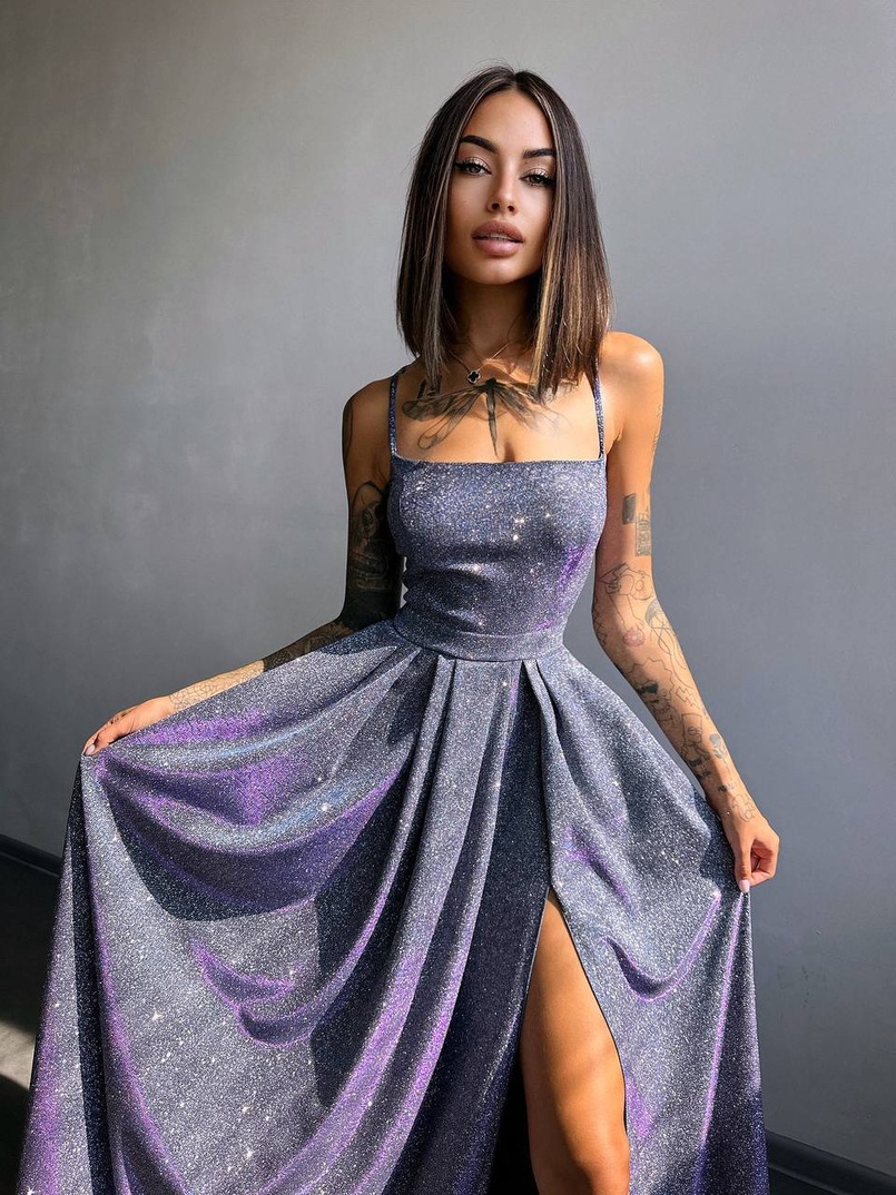 Сяюча сукня максі  зі шнурівкою на спинці | PUSHKA SHOP