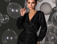 Сяюча сукня міні із завʼязкою на ніжці Сяюча сукня міні із завʼязкою на ніжці | PUSHKA SHOP