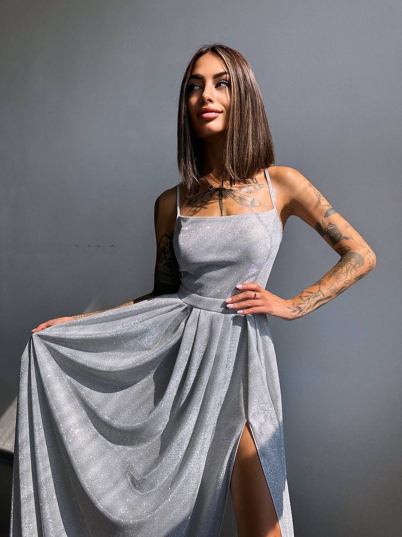 Сяюча сукня максі  зі шнурівкою на спинці | PUSHKA SHOP