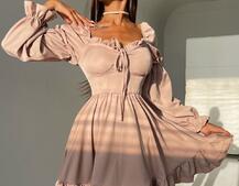 Платье с чашечками и пышной юбкой с оборками Платье с чашечками и пышной юбкой с оборками | PUSHKA SHOP