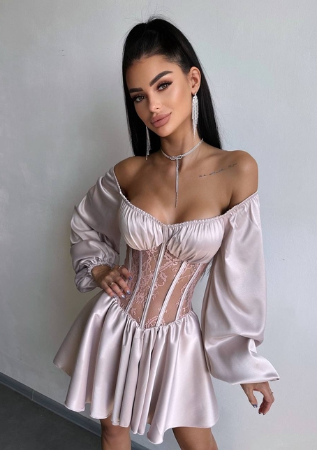 Атласна сукня з обʼємними рукавами та мереживом | PUSHKA SHOP