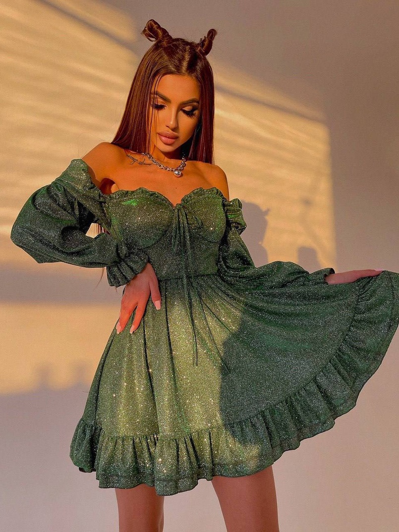 Блискуча сукня з оборками та чашками з ефектом push up Блискуча сукня з оборками та чашками з ефектом push up | PUSHKA SHOP