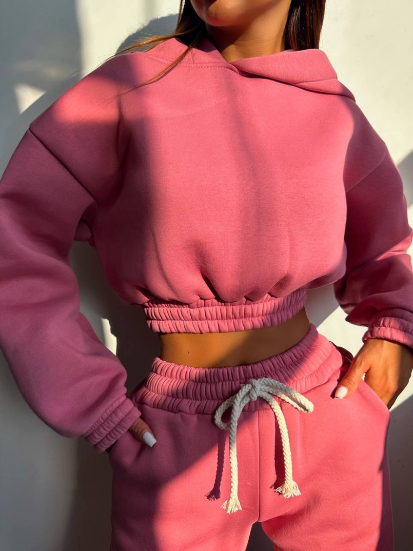 Базовий костюм на флісі з об'ємними капюшоном Базовий костюм на флісі з об'ємними капюшоном | PUSHKA SHOP