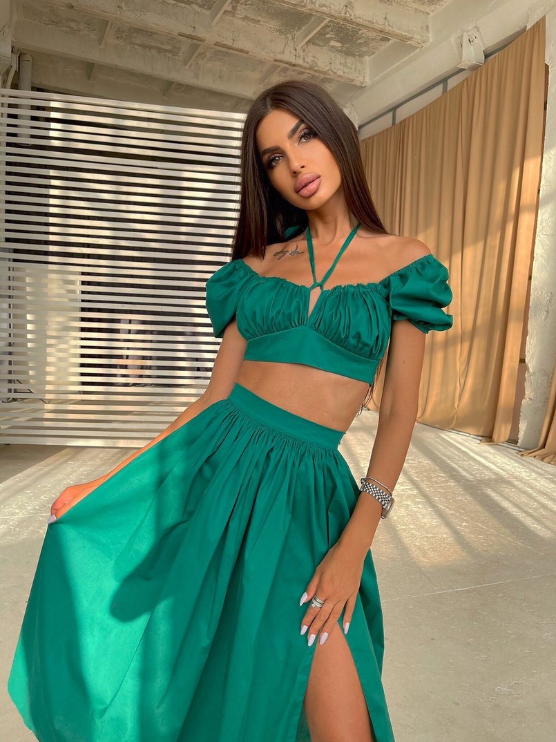 Комплект из хлопка: топ с завязками на груди + юбка-миди с разрезом Комплект из хлопка: топ с завязками на груди + юбка-миди с разрезом | PUSHKA SHOP