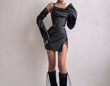 Комплект з еко шкіри: корсет з чашечками+ спідниця міні Комплект з еко шкіри: корсет з чашечками+ спідниця міні | PUSHKA SHOP