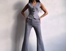 Костюм: піджак на підкладці, штани кльош+ жилет Костюм: піджак на підкладці, штани кльош+ жилет | PUSHKA SHOP